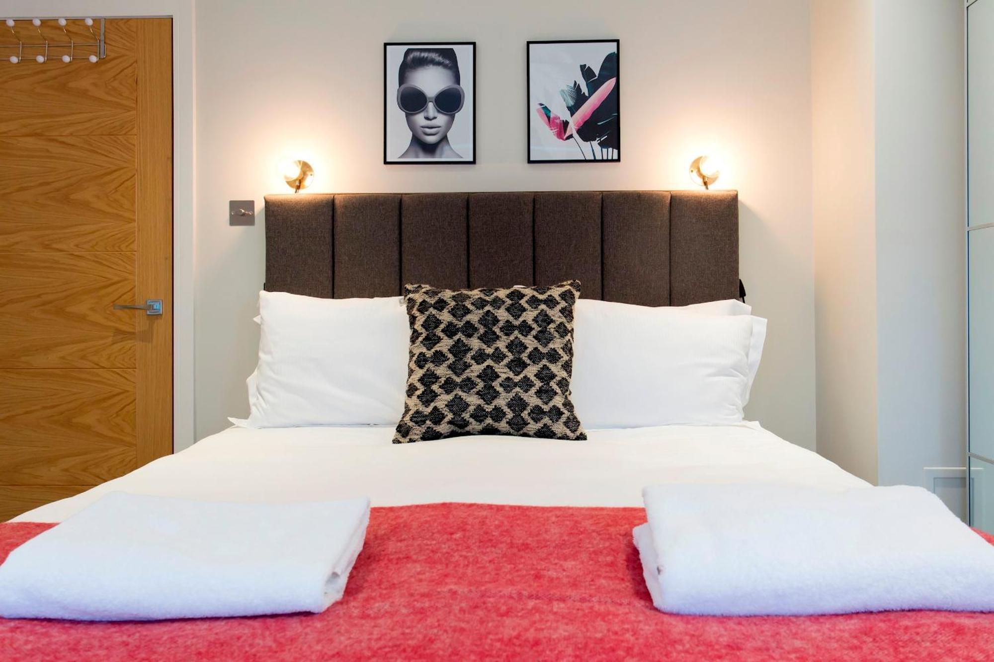 Madison Hill - Byrne Garden 3 - One Bedroom Home 런던 외부 사진